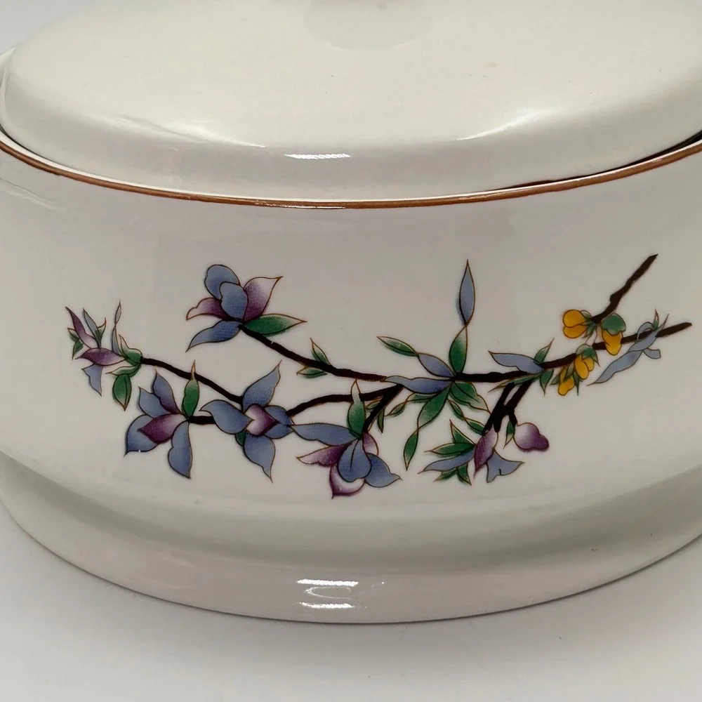Woodhill Casserole Dish with Lid White Floral Ceramic Serving Bowl Cottagecore